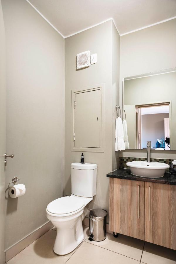 Апарт отель Cag The Atrium Rivonia Йоханнесбург Экстерьер фото